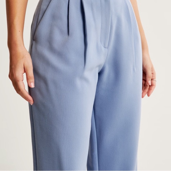 Chocolate Brown Abercrombie and Fitch Sloan Tailored pants, Size: Curve love 4 - Picture 4 of 5